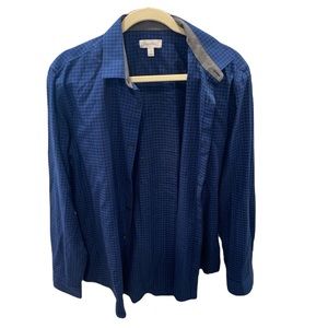 Men’s Calvin Klein button down sz M